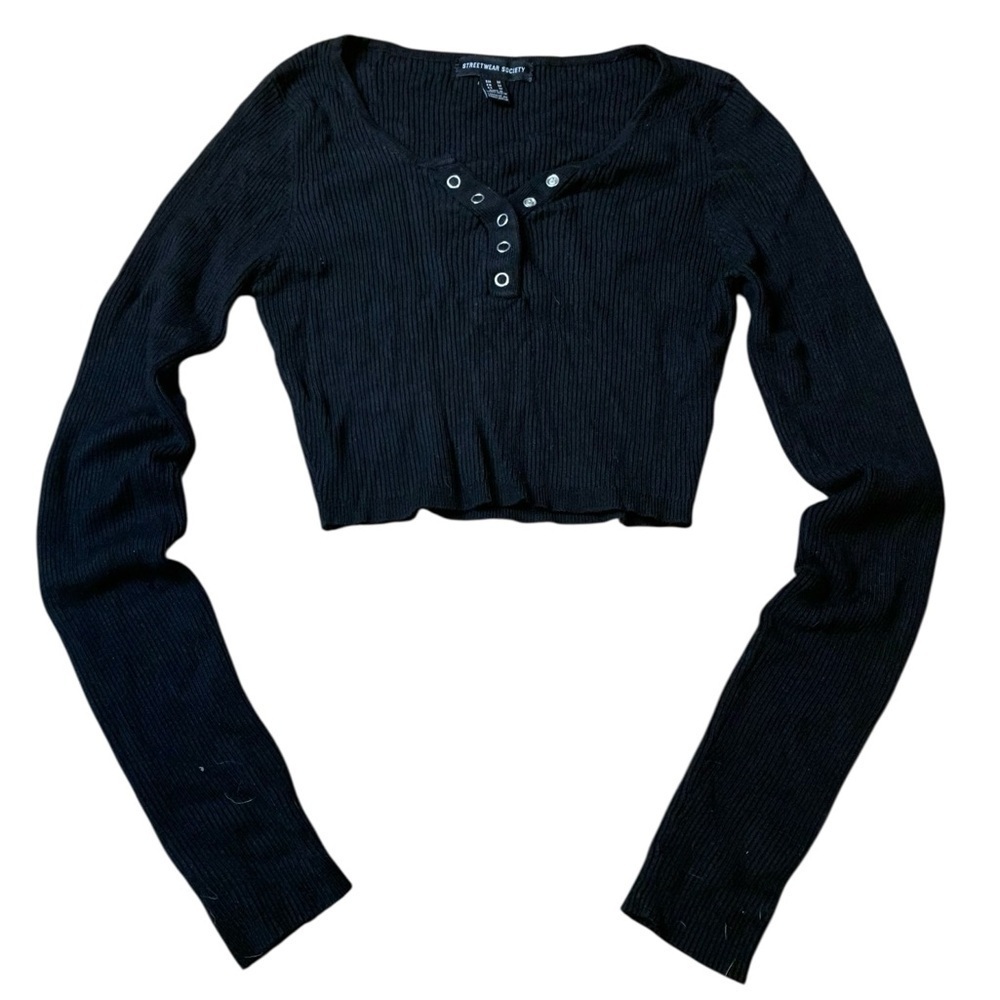 💜 STREETWEAR SOCIETY Black Ribbed Long Sleeve Crop Top Henley | Size M